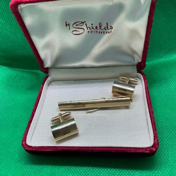 Vintage Cufflinks - Picture 2 of 2